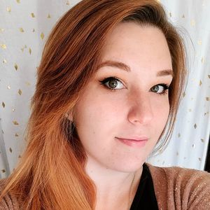 Meet your Posher, Lucinda